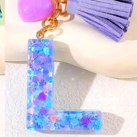 NEW! Resin Letter "L" Initial Keychain Purse Charm w/ Heart 💗 & Tassel - Picture 1 of 6